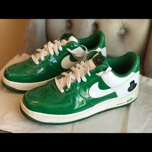 Air Force 1 (ST. Patrick’s edition) 10.5 (USED)
